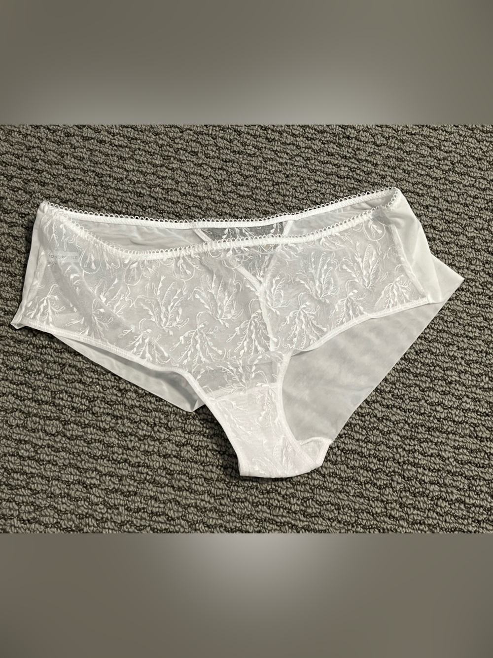 Simone Perele White Sheer Embroidered Bikini Panty